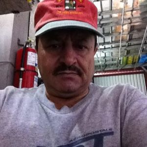 Meet your Posher, Zaher